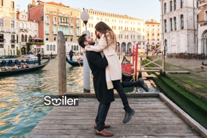 Venice: Professional Photoshoot at the Rialto Bridge