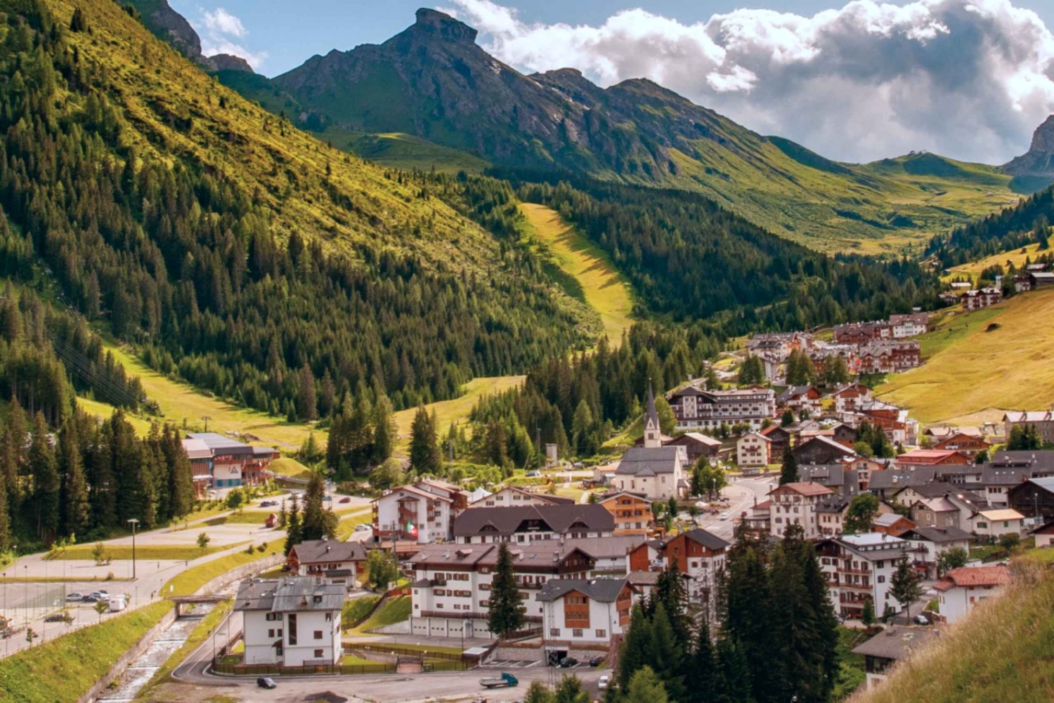 Venecia: Llega a Caprile con el 2 en 1 Tren+Bus Alleghe ENLACE