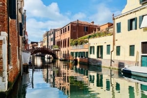 ヴェネツィアリアルト地区ストリートフードツアーと観光