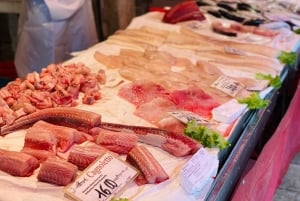 ヴェネツィアリアルト地区ストリートフードツアーと観光