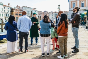 ヴェネツィアリアルト市場食とワインのランチタイムツアー