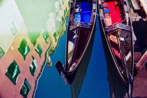 Venise : Visite romantique en gondole et dîner pour deux personnes