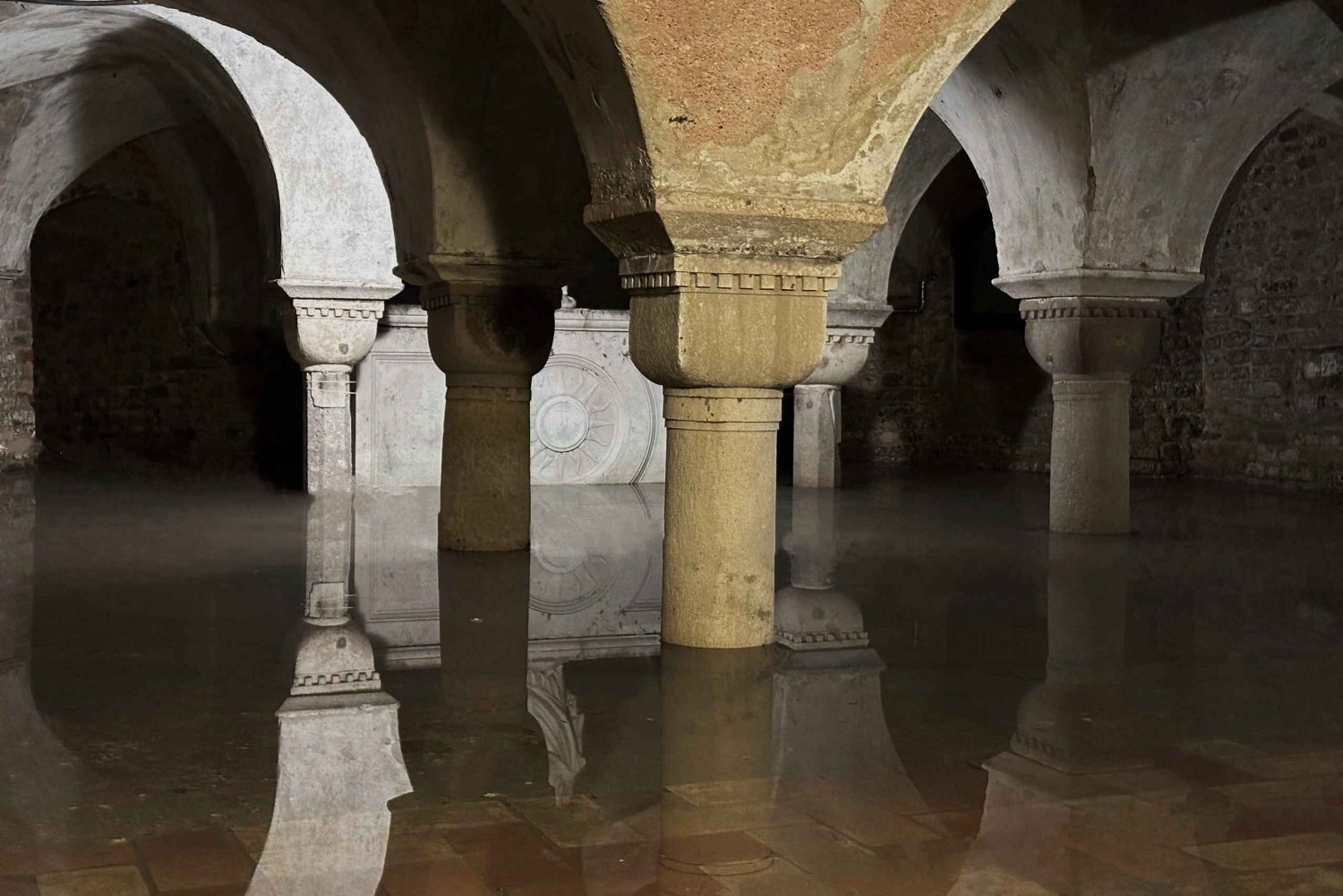 Venice: Saint Mark's Basilica, Crypt and Burial Places