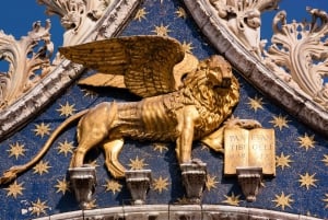 Venecia: entrada prioritaria a la basílica de San Marcos, anfitrión y audioguía