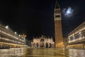 Venice: Saint Mark's Basilica Private Tour at Night