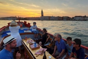 Venecia: crucero por la laguna secreta en una embarcación tradicional.