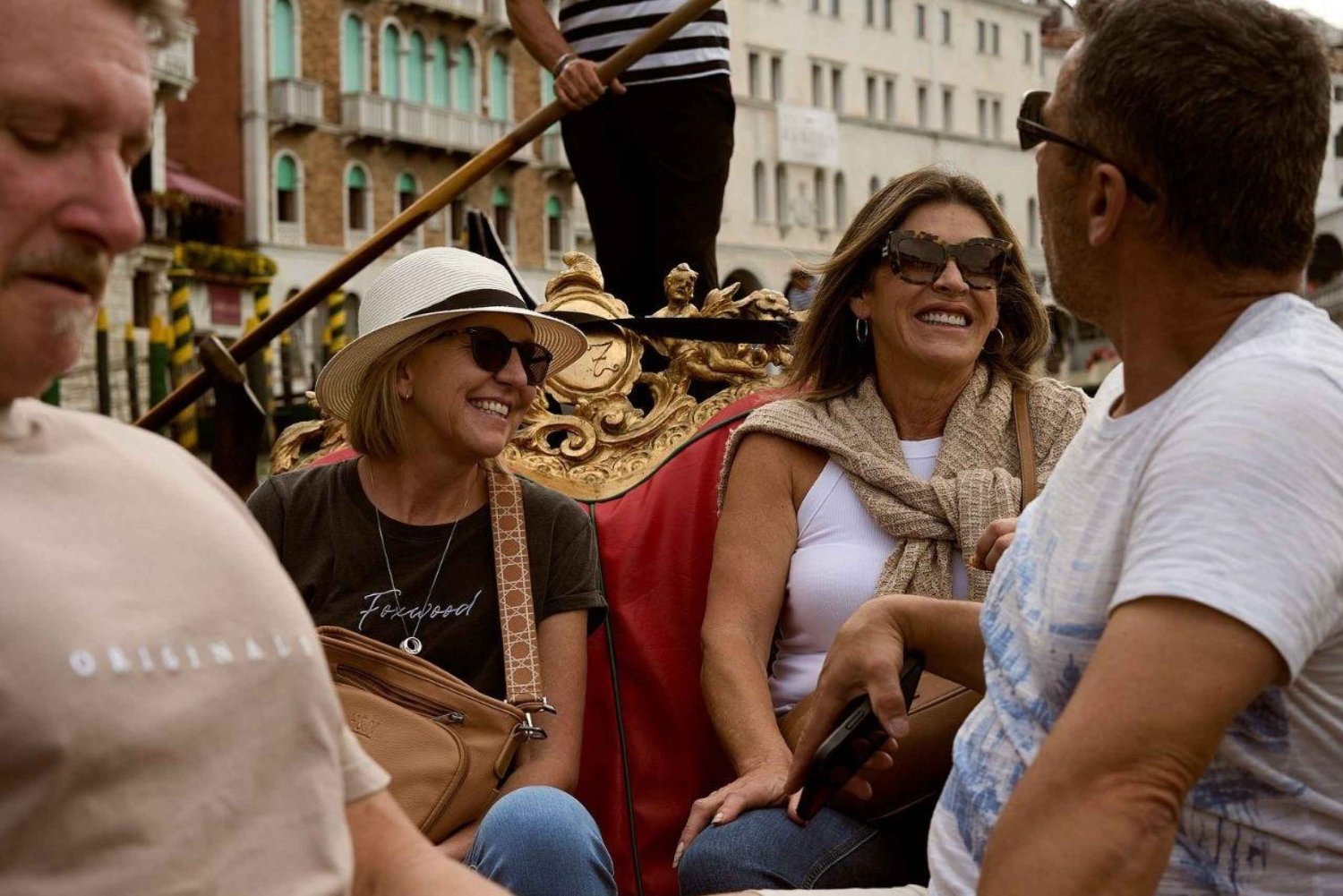 Venice: Vip Semi-Private Walking Tour with Gondola Ride