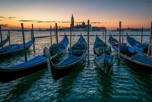 Venice: Shared Gondola Ride at Sunset