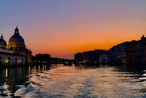 Venice: Shared Gondola Ride at Sunset