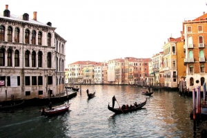 Venice: Shared Gondola Ride