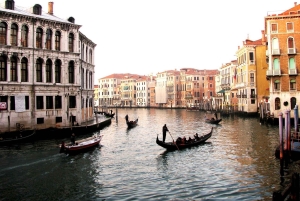 ヴェネツィア：乗合ゴンドラをご利用ください