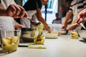 Venice: Pasta and Tiramisu Cooking Class at a Local's Home