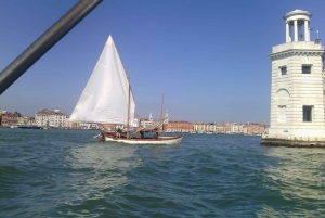 Venetsia: Emy Experiences -pikaveneajelu