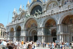 Venice: St. Mark’s Basilica and Terrace Skip-the-Line Tour
