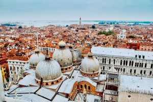 Venice: St. Mark's Basilica and Gondola Morning Tour