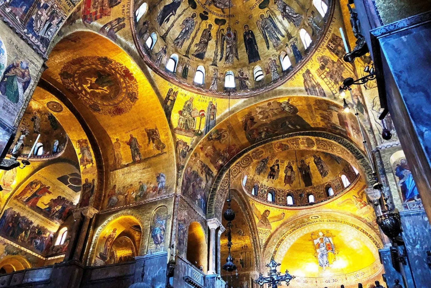 Venice: St. Mark's Basilica and Walking Tour Combo