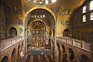 Venedig: Markuskyrkan, Dogepalatset och en tur med gondol