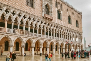 Venice: St Mark's Basilica, Doge's Palace, and Gondola Ride