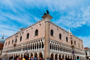 Venice: St Mark's Basilica, Doge's Palace, and Gondola Ride