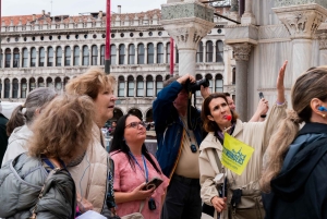Veneza: Visita guiada à Basílica de São Marcos e passeio de gôndola