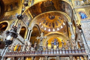 Venezia: tour guidato della Basilica di San Marco con opzione terrazza