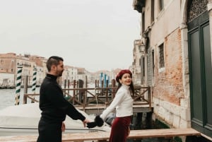 Veneza: sessão de fotos de gôndola contando histórias