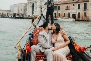 Veneza: sessão de fotos de gôndola contando histórias