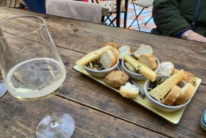 Venice: Street Food Tour Cicchetti & Spritz with Local Guide