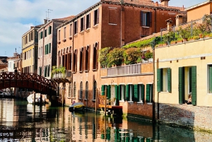 Venice: Street Food Tour with a Local Guide and Tastings