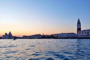 Wenecja: rejs wycieczkowy o zachodzie słońca z aperitifem