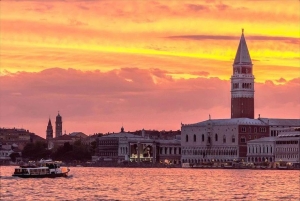 Wenecja: rejs wycieczkowy o zachodzie słońca z aperitifem