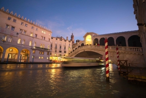 Venice: Sunset Gondola Ride & Guided Walking Tour