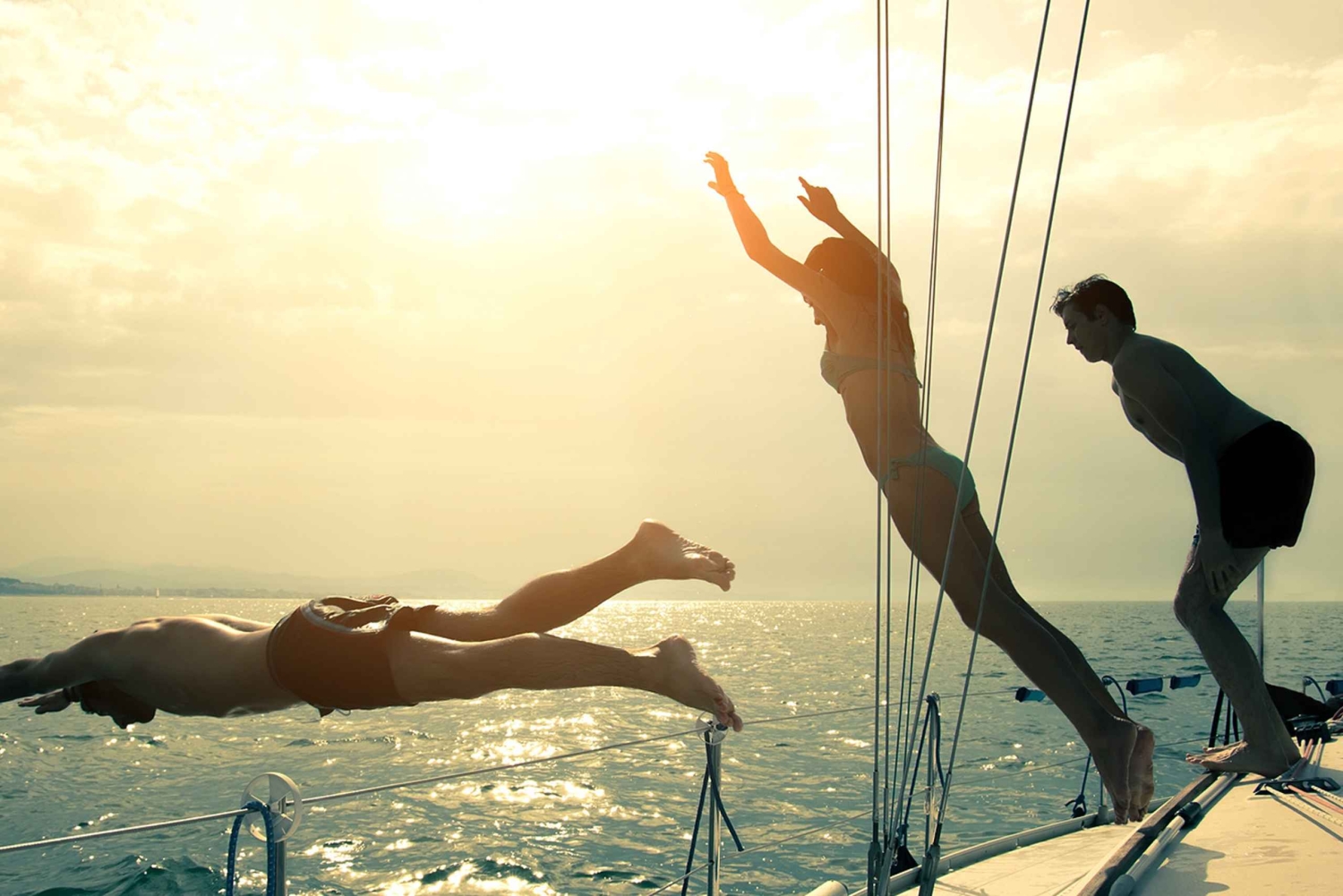 Venice: Sunset Yacht Experience