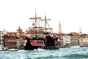 Venedig: Tur i den venetianske lagune og middag med galeon