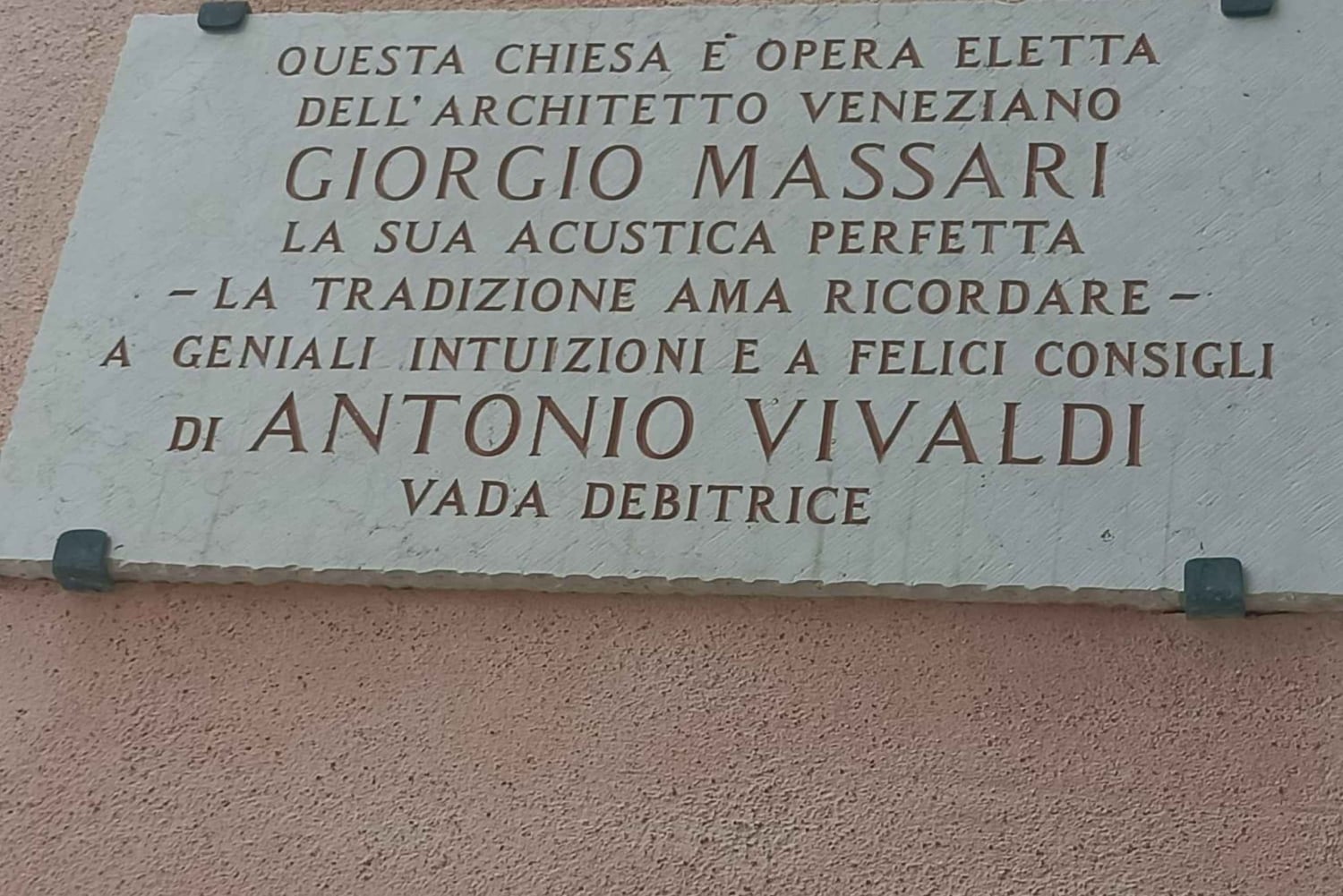 ヴェネツィア：ヴィヴァルディ教会でのヴィヴァルディの四季コンサート