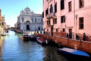 Venice Walking Tour and Gondola Ride Combo