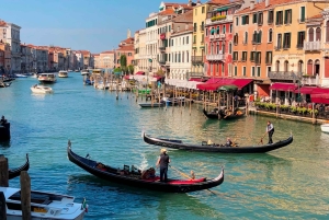 Venetsian kävelykierros Pyhän Markuksen sillalta Rialton sillalle