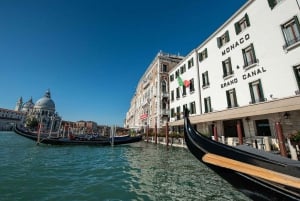 Rundvandring och gondoltur i förtrollande Venedig