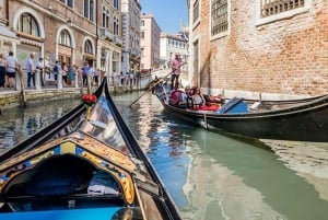 Rundvandring och gondoltur i förtrollande Venedig