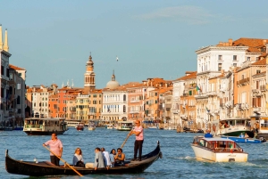 Rundvandring och gondoltur i förtrollande Venedig