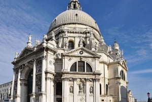 Tour a piedi alla scoperta della Venezia nascosta