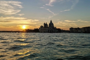 Walking Tour with optional motor boat Ride