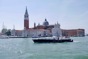 Walking Tour with optional motor boat Ride