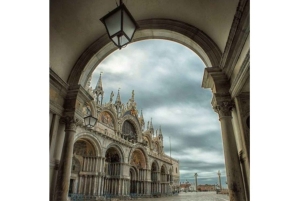 Walking Tour with optional motor boat Ride