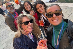 Walking Tour with optional motor boat Ride