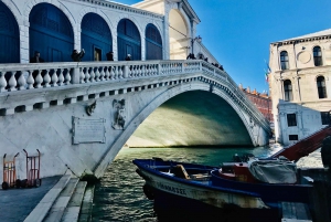Welcome! Venice Sightseeing kickstart Tour with local guide