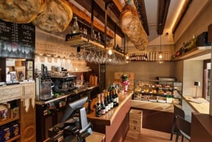 Cata de vinos con maridaje de productos locales en Venecia