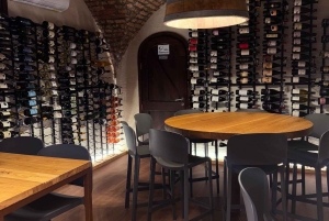 Dégustation de vins accompagnée d'un plateau de produits locaux à Venise