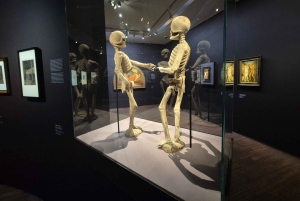 1-hour tour of the Albertina: Gothic Modern