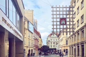 Bratislava paikallisen kanssa: Bratislavassa: Yksityinen kiertoajelu Wienistä